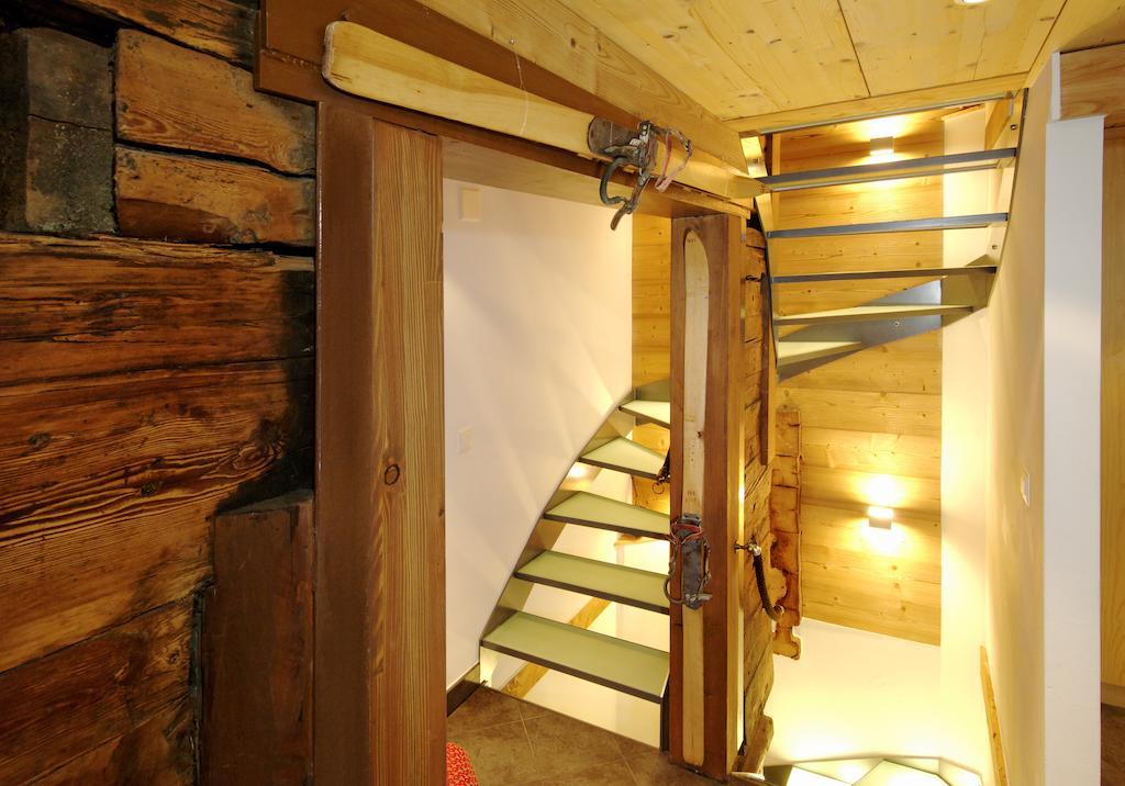 Ferienapartement Hinterdorf Zermatt Oda fotoğraf